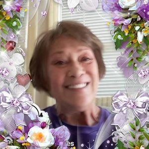 Meet your Posher, Valorie